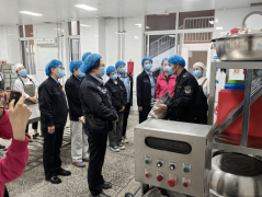 阎良区市监局：“你我同查”进校园 食安学问“